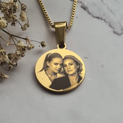 Ketting met foto gegraveerd